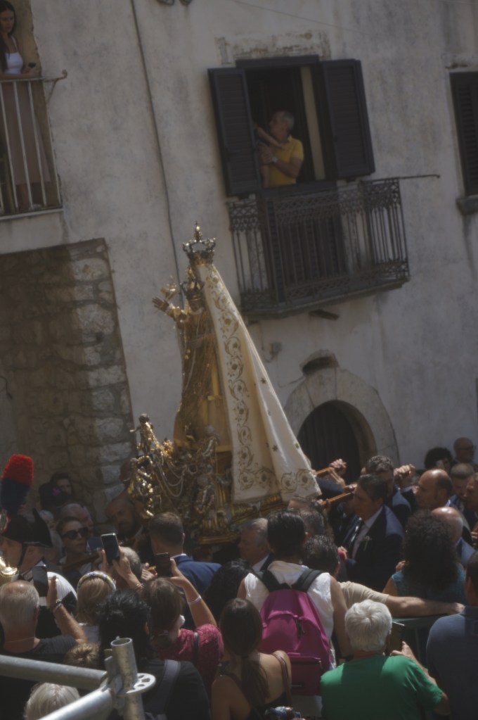 Statue of the Madonna dell'Assunta during Riti Settennali in Guardia Sanframondi 2024